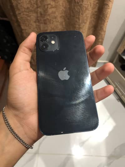 Apple iPhone 12