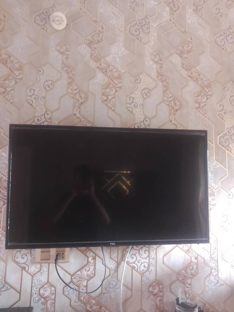 TCL led 0