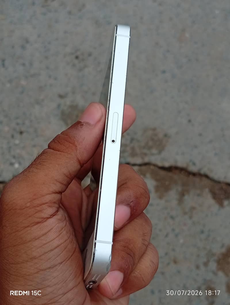 Apple iPhone 5s 2