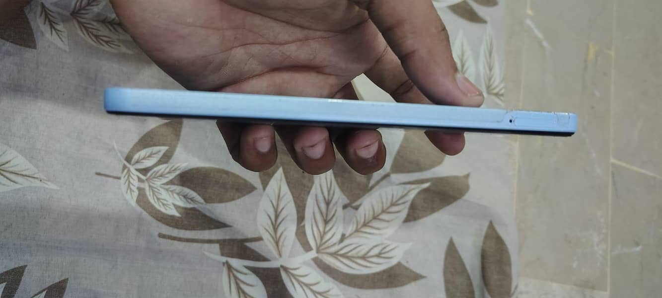 Realme Note 50 4