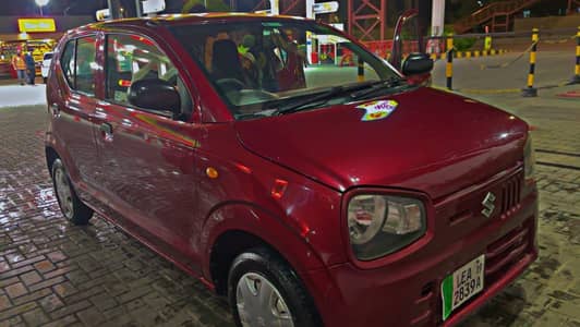 Online taxi k liyay driver chaiyay 12/12 hours wali shifts hn