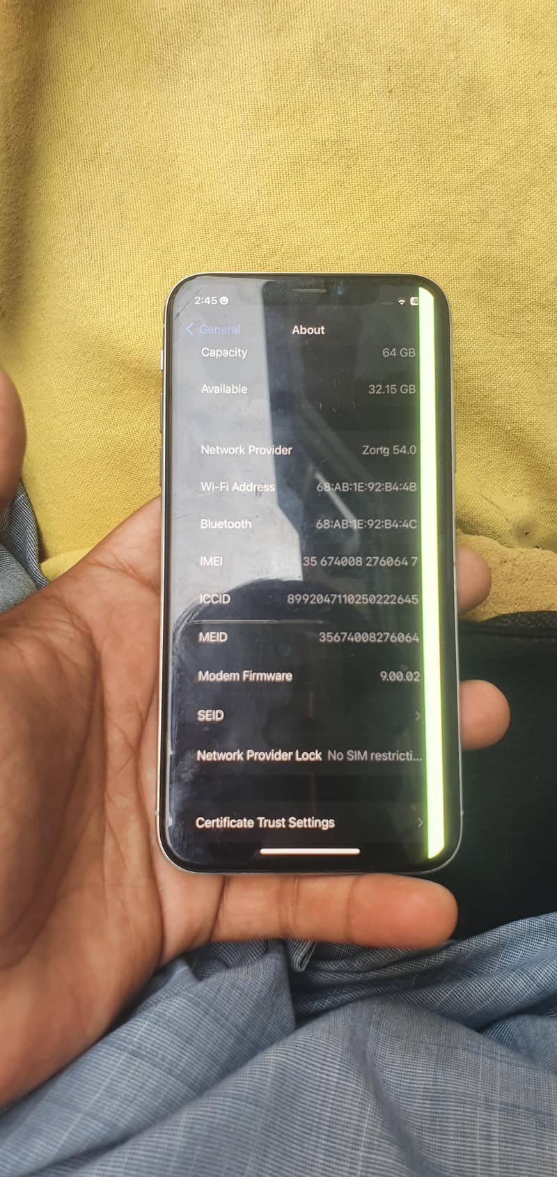Apple iPhone X 4