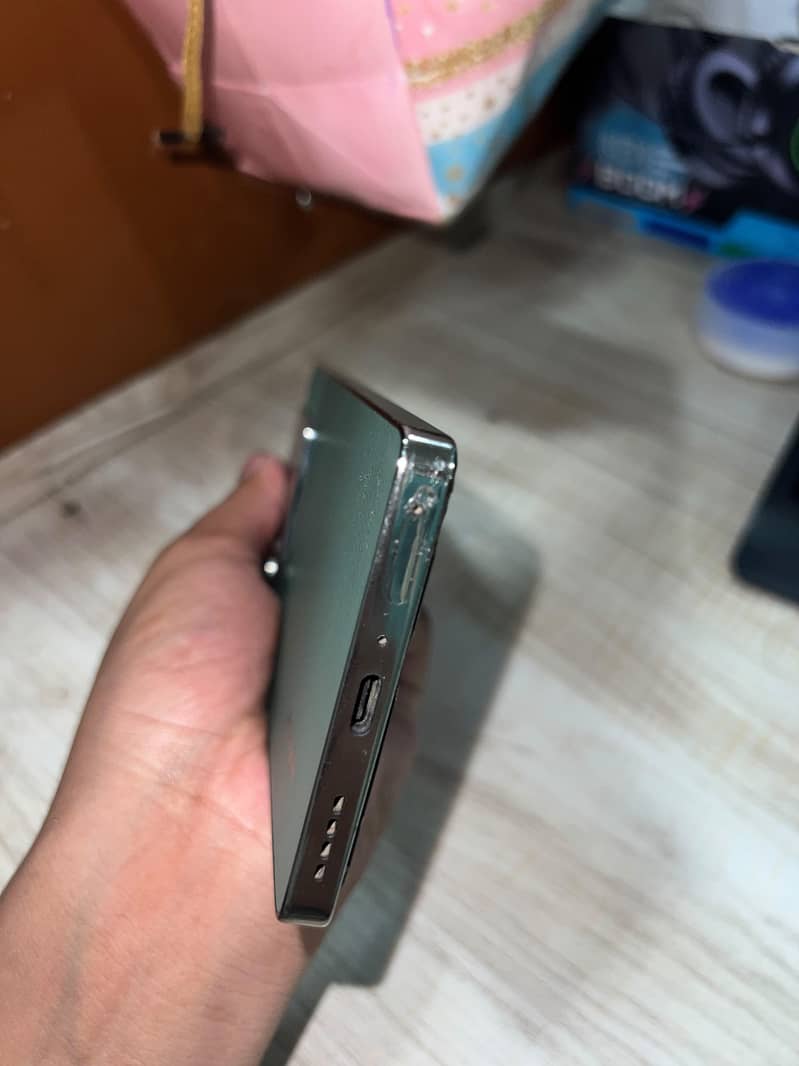Infinix Note 40 5