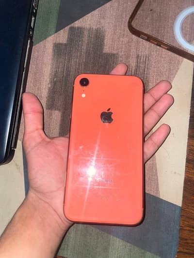 Apple iPhone XR