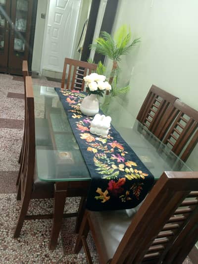 Dining table with divider