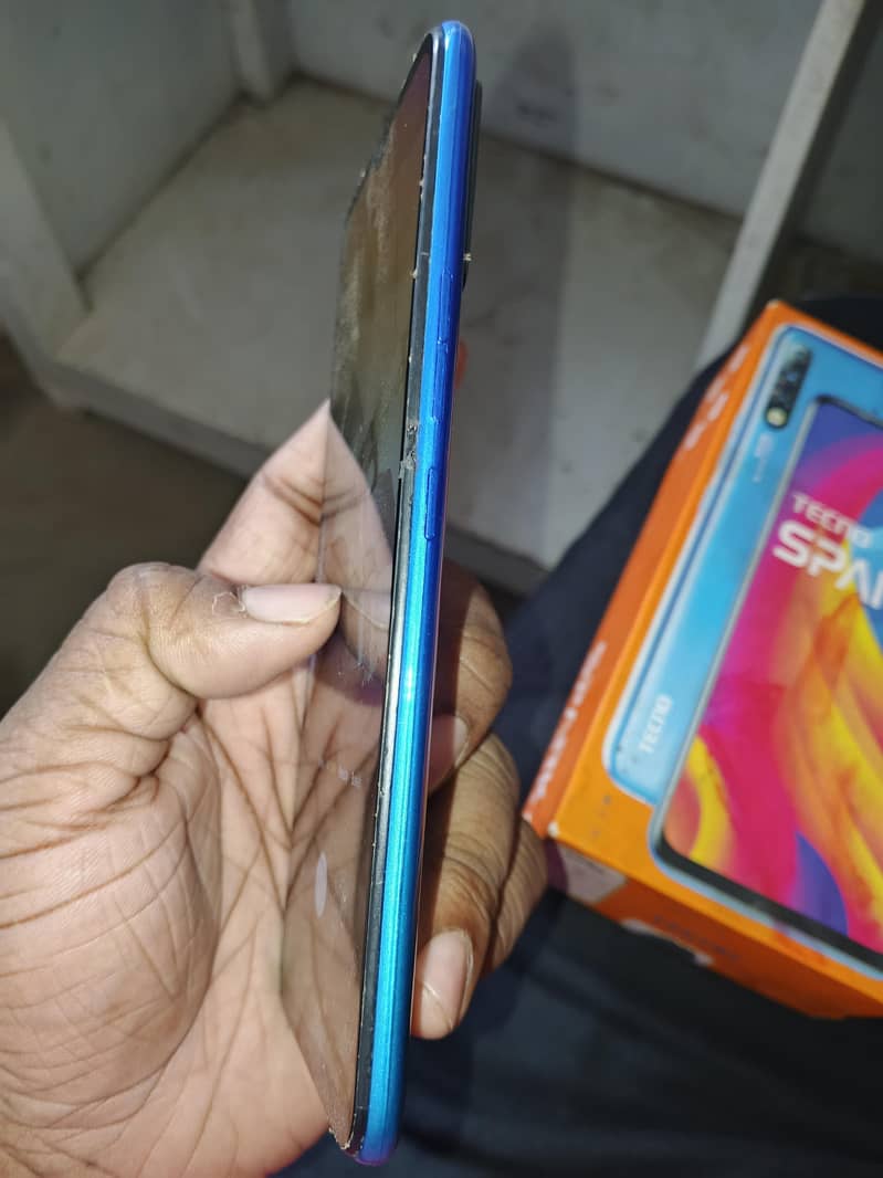 Tecno Spark 4 3