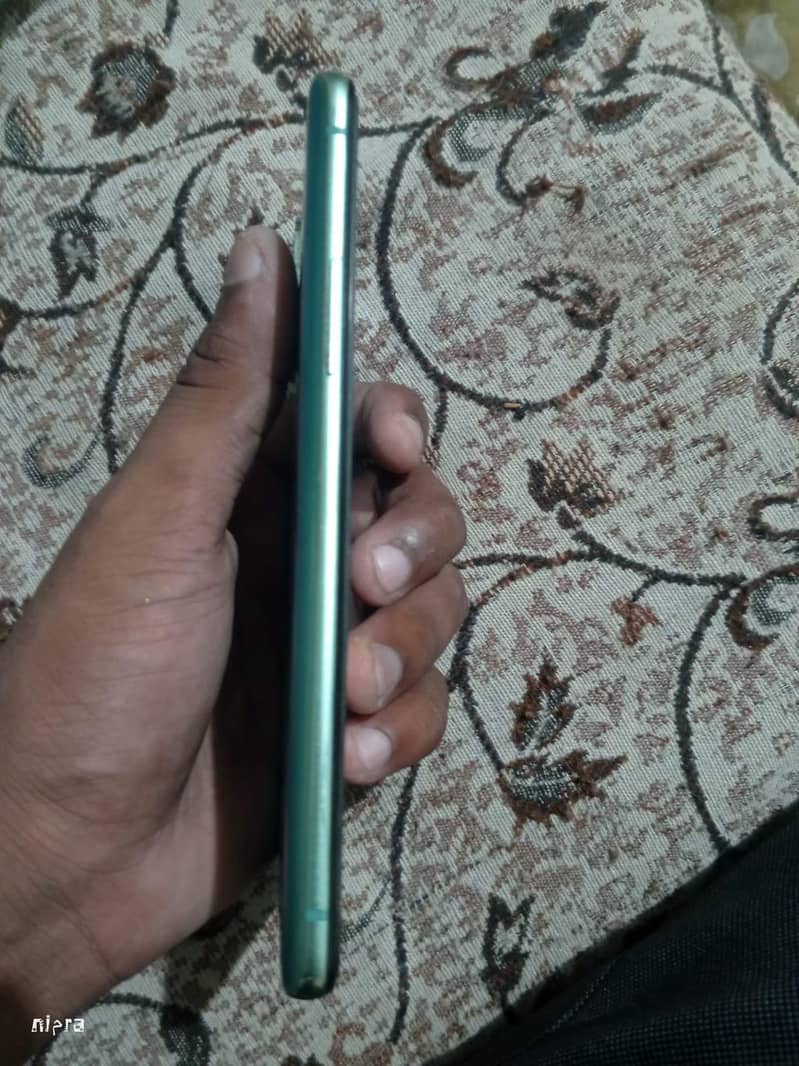 One Plus 8T 4
