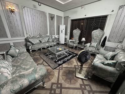 sofa set in best and excellent condition