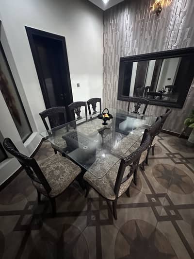 Dinning table with 8 chair