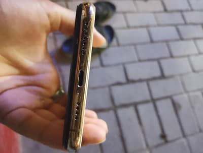 iphone xs max bypass