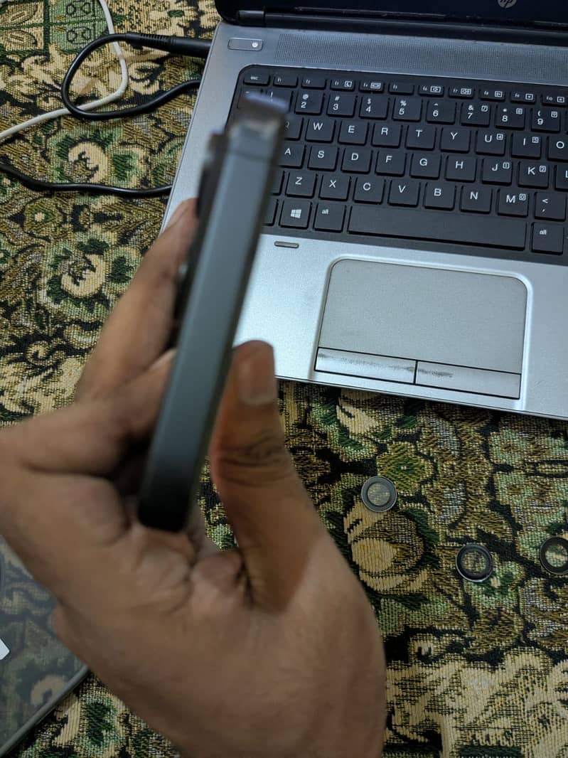 Apple iPhone 15 Pro Max 7