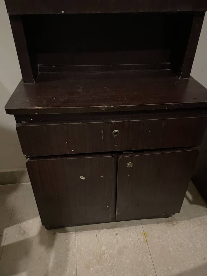 Dressing table 2