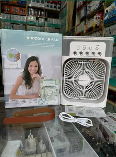mini Air-cooler Fan with 5 Holes Mist spray