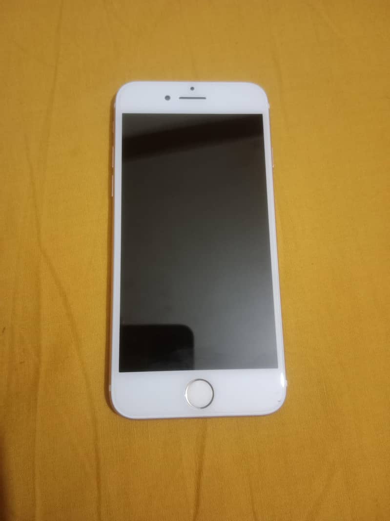 Apple iPhone 7 1