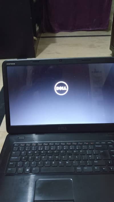 Dell i5 3rd Gen Laptop  ROM storage 932GB RAM  12 GB
