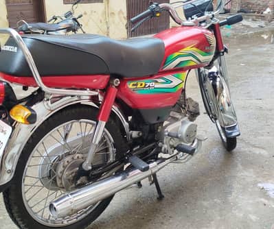 Honda 70 bike gud condition