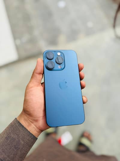 Apple iPhone 15 Pro