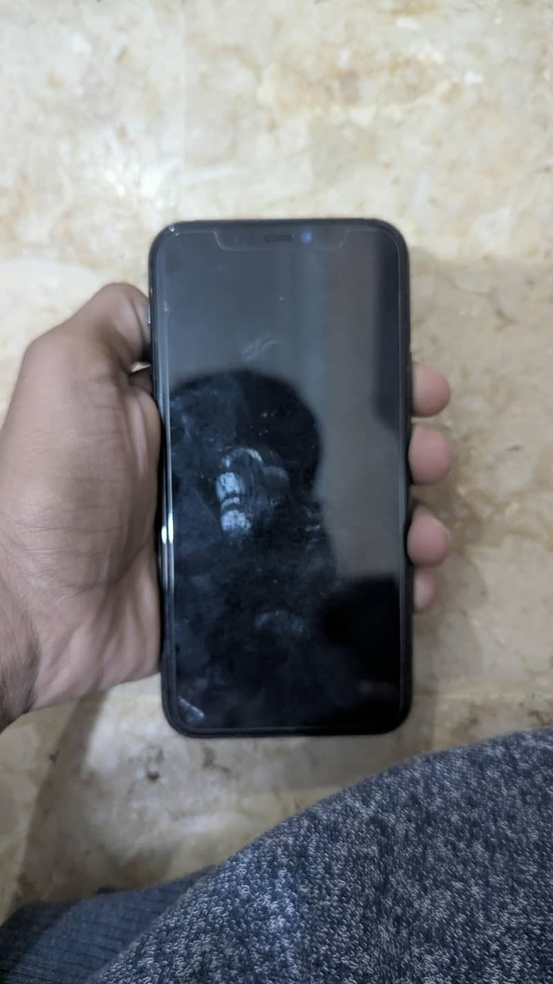 Apple iPhone 11 2