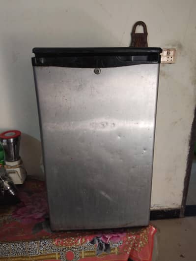 Refrigerator for sale