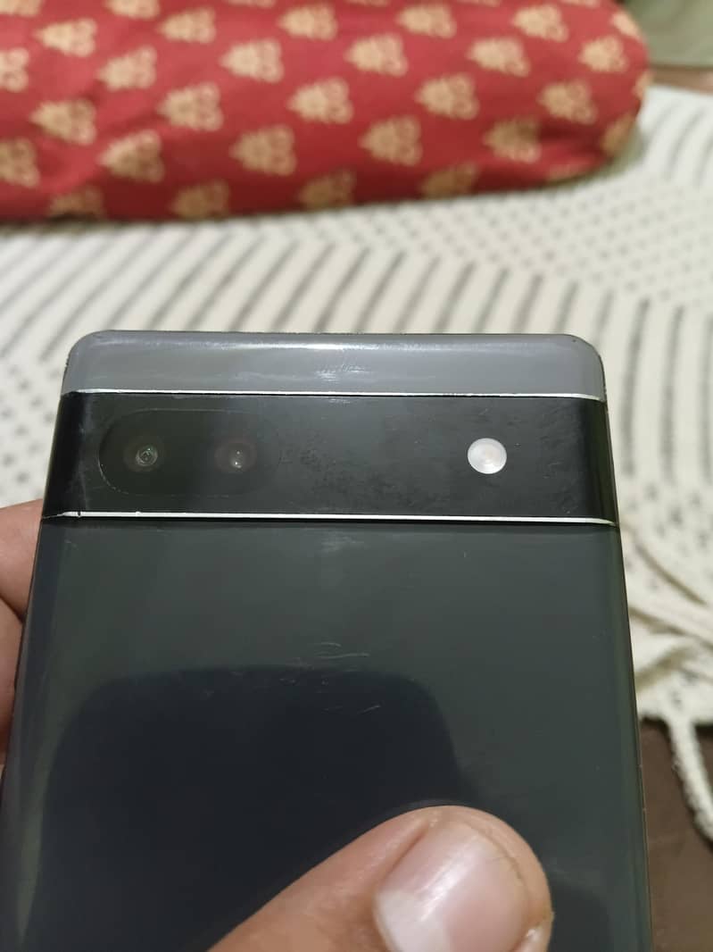 Google Pixel 6a 1