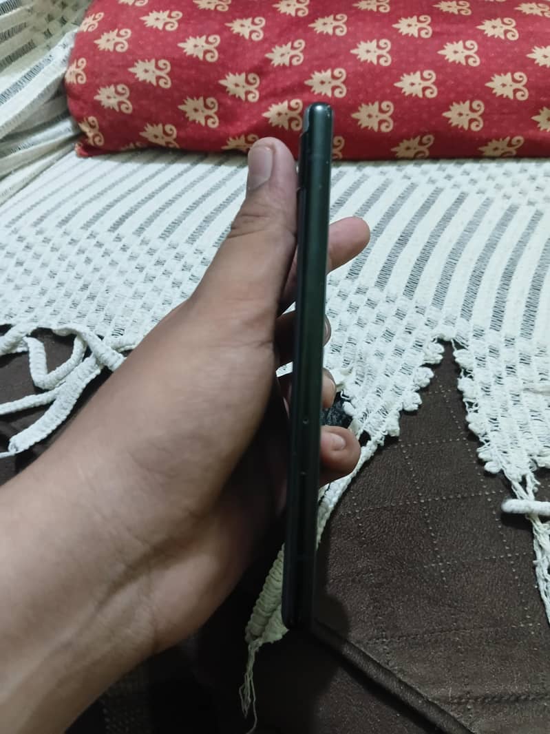 Google Pixel 6a 4