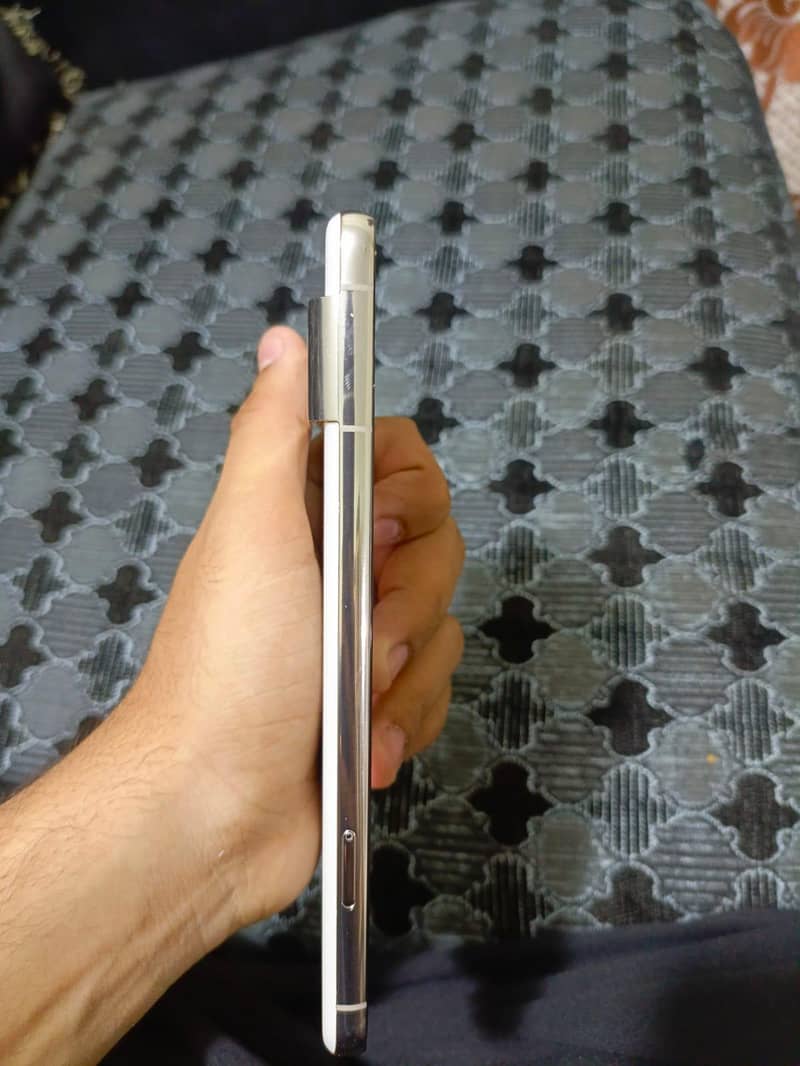 Google Pixel 8 Pro 3