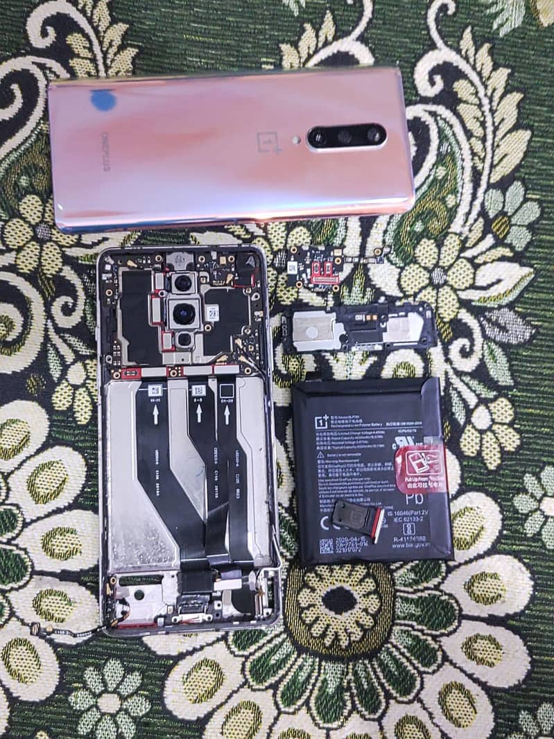 One Plus 8 6