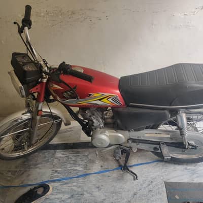 Honda cg125. model 2011