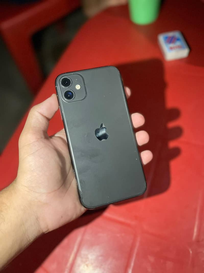 Apple iPhone 11 0