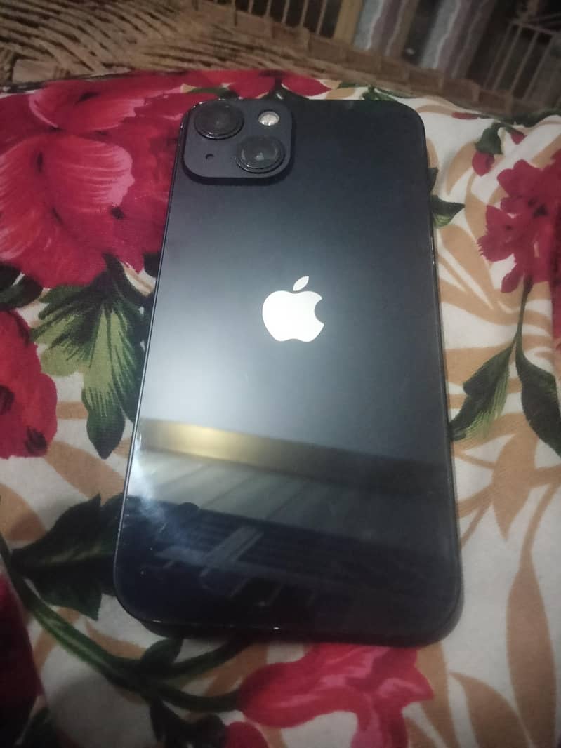 Apple iPhone 13 0