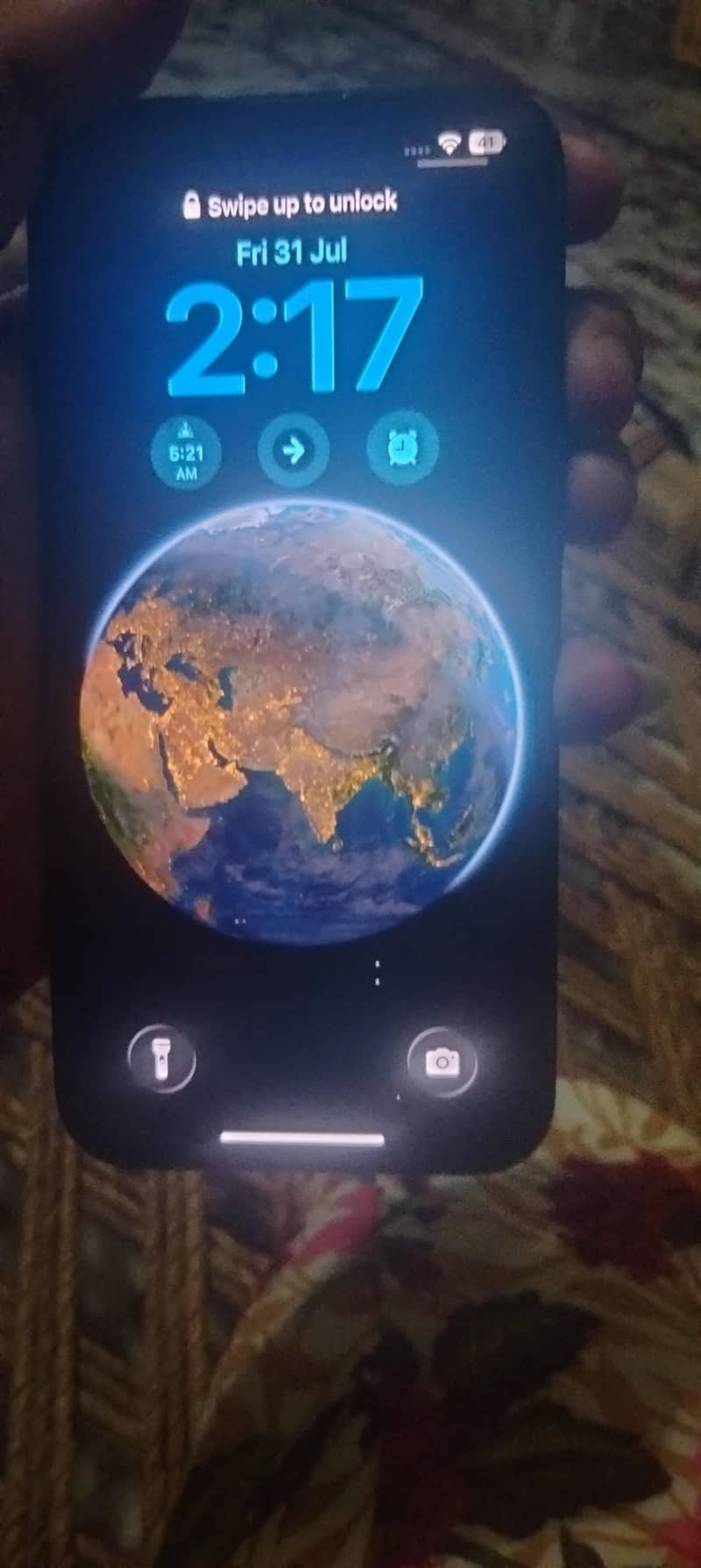 Apple iPhone 13 1