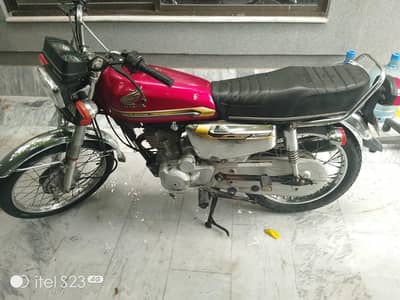 honda 125 self start in good condition for sale