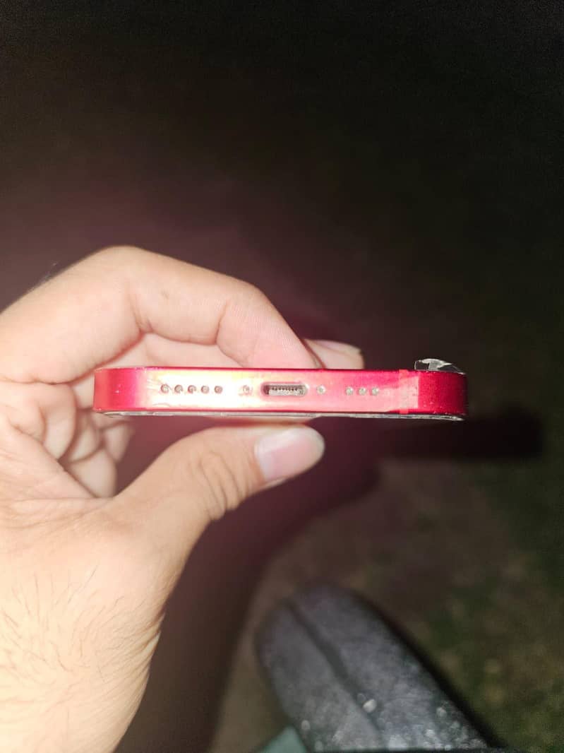 Apple iPhone 14 2