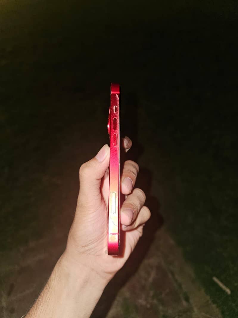 Apple iPhone 14 5