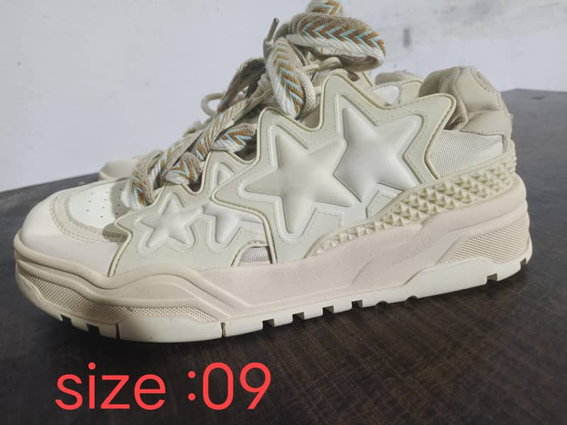 Shoes 16