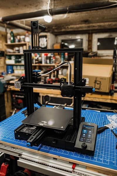 Ender 3 v2 (3D Printer)