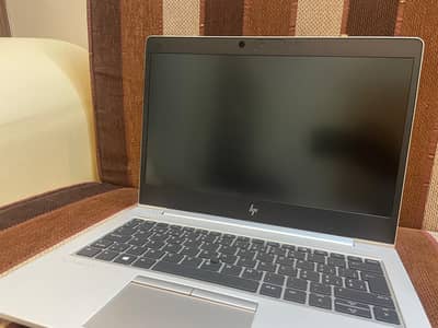 HP elitebook i5 16/512