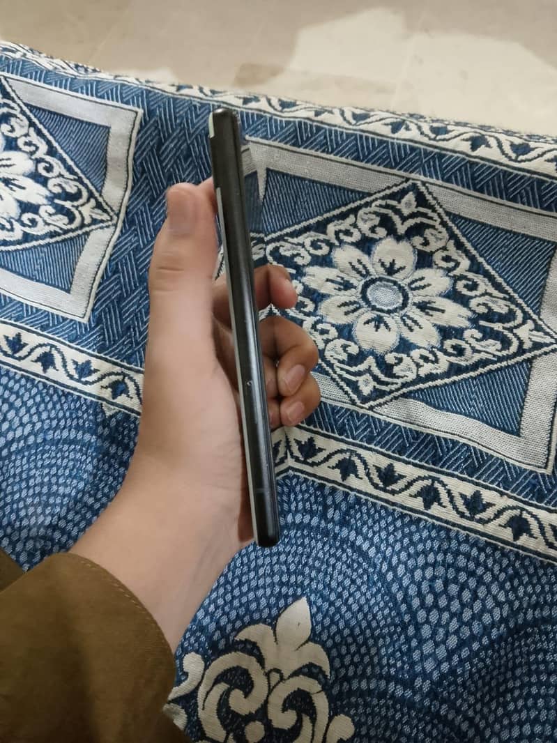 Google Pixel 6a 1