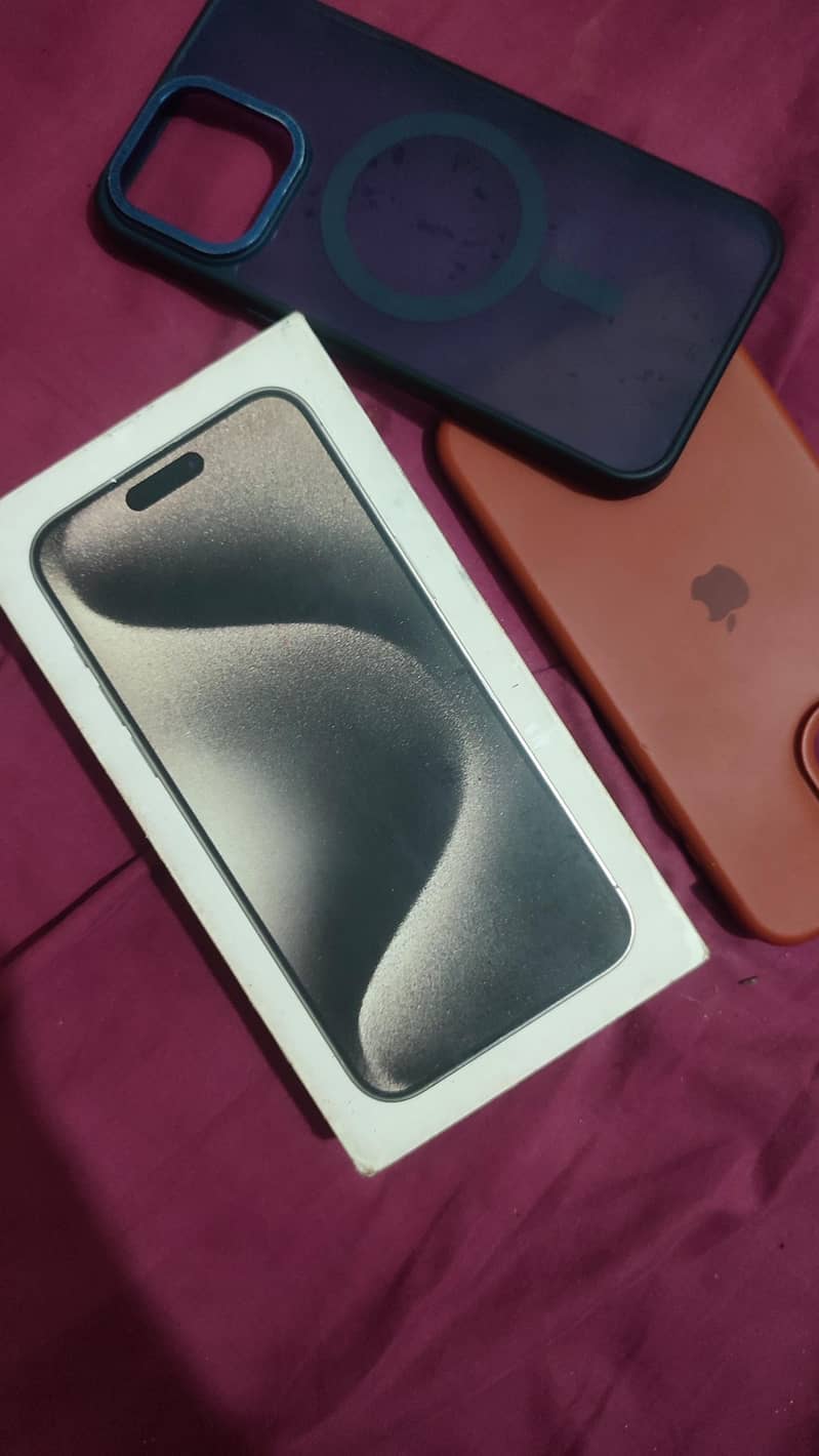 Apple iPhone 15 Pro Max 5
