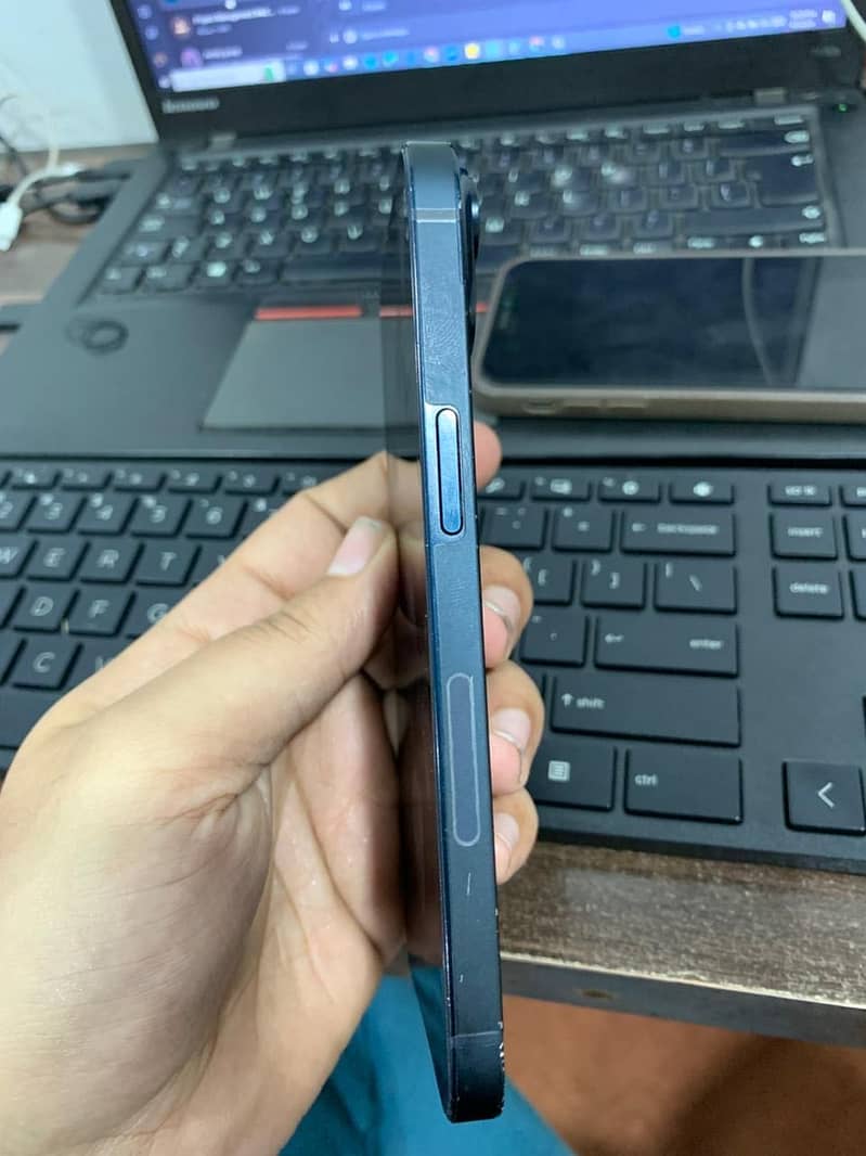 Apple iPhone 14 1