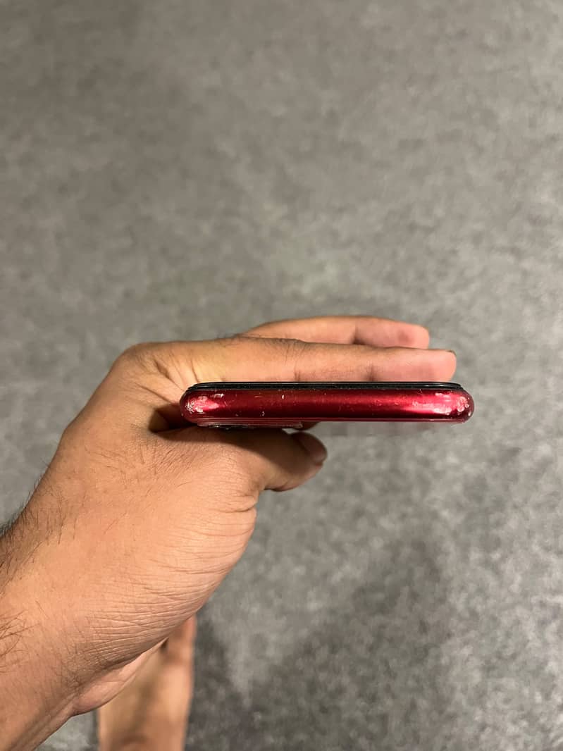 Apple iPhone 11 7