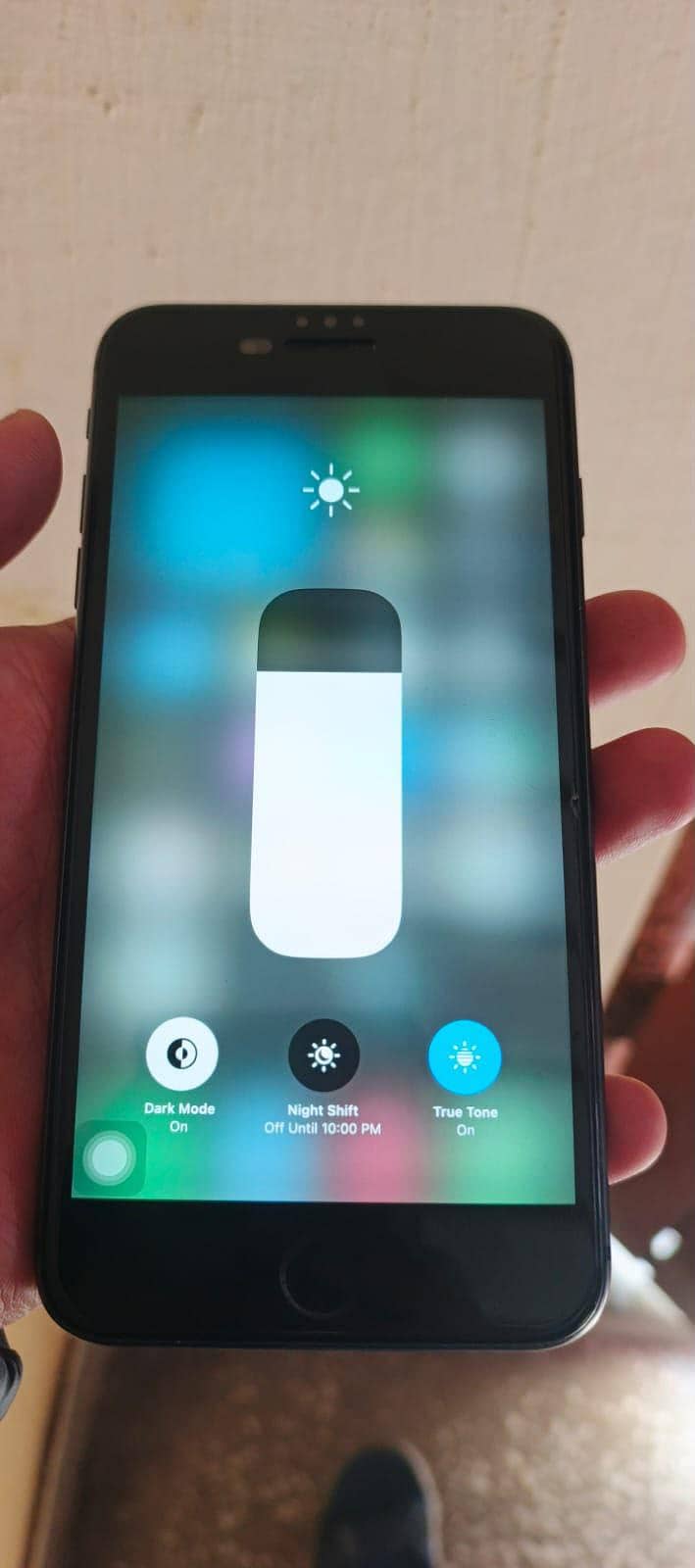 Apple iPhone 8 Plus 2