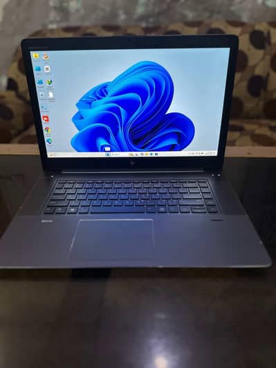HP Zbook Studio G4 Workstation i7 7th gen HQ 16Gb Ram 512 4Gb Card