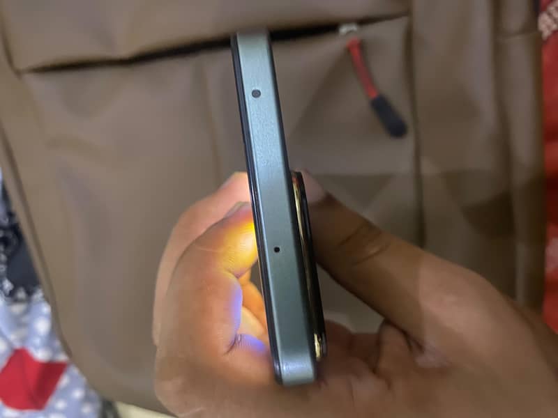 Honor x7c 4
