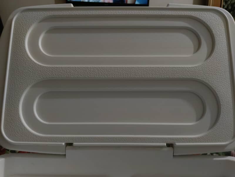 Ice Box 6