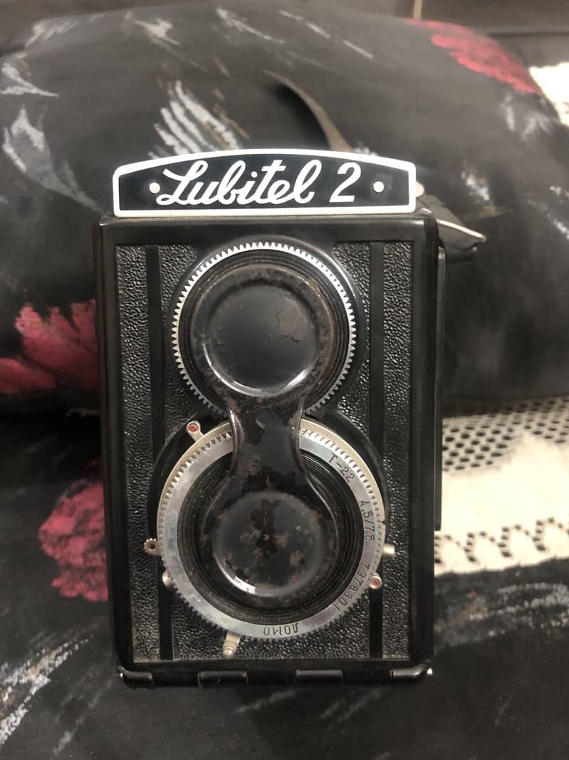 Lubitel 2 2