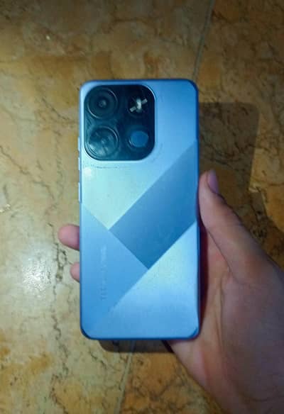 Tecno Spark Go 2023 4+3/64
