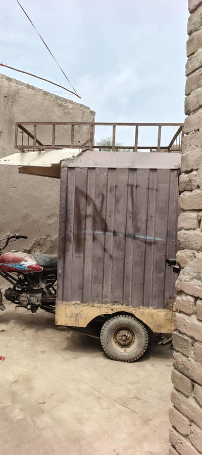 cabin rickshaw good condition