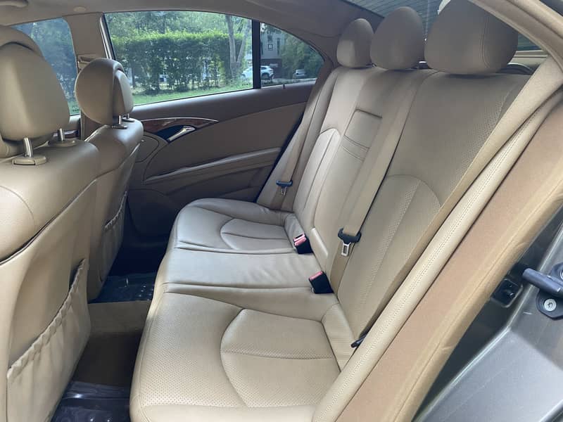 Mercedes E Class 2007 original condition and mileage 7