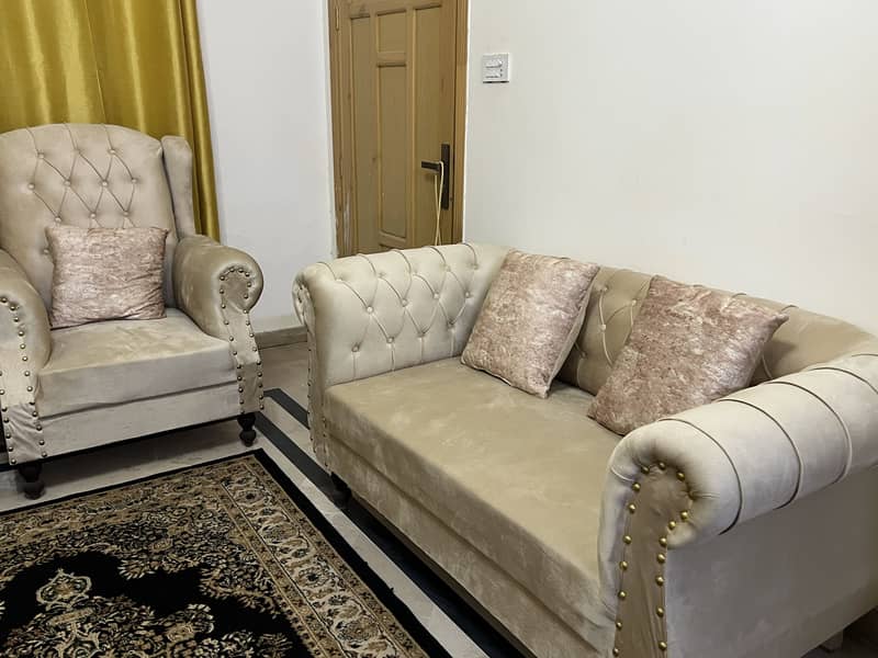 7 seater sofa 1